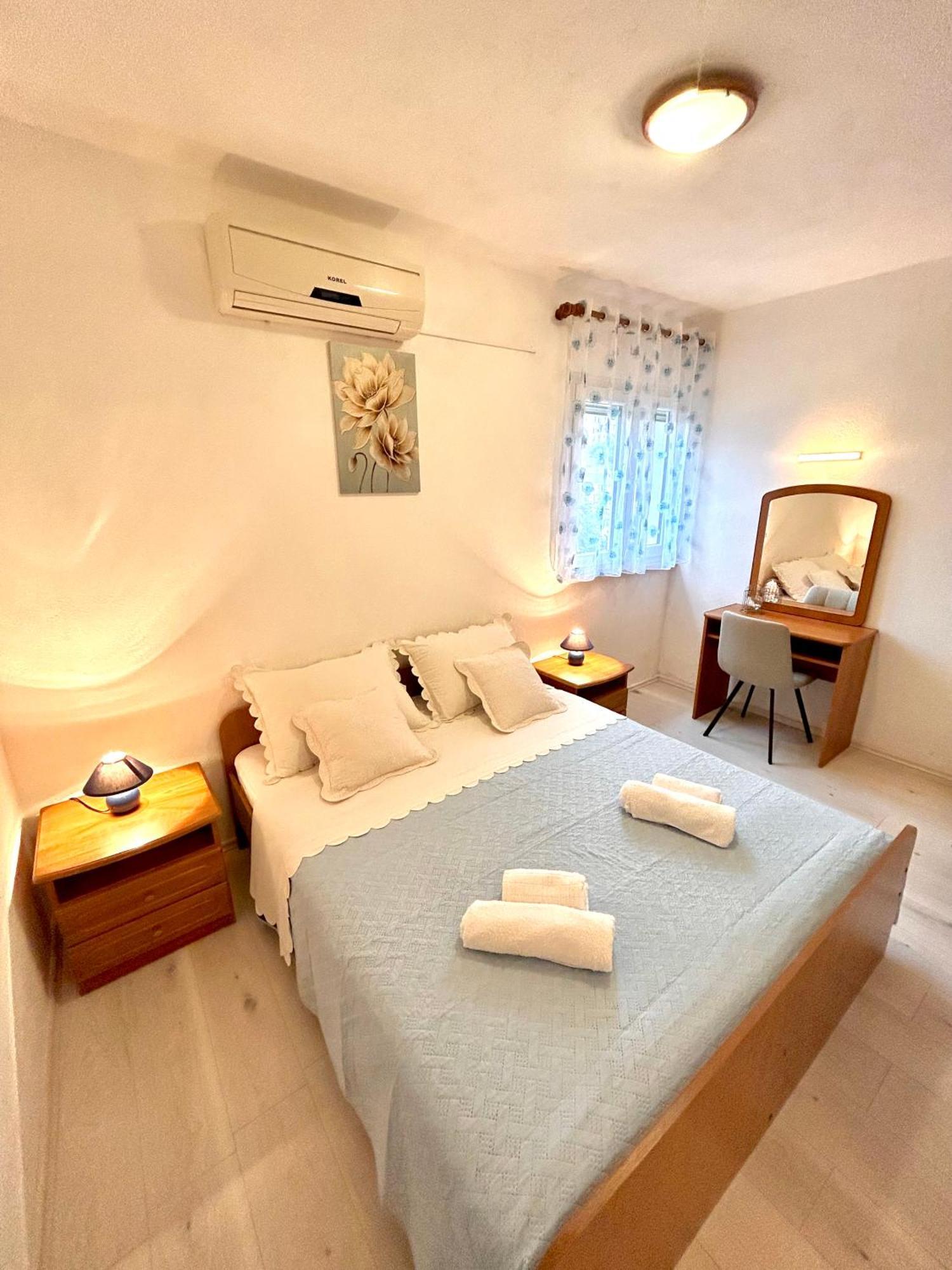 Apartman Zorka Povlja  Exterior photo
