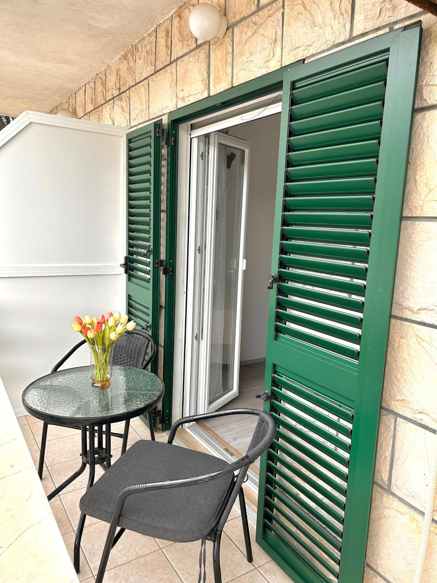Apartman Zorka Povlja  Exterior photo